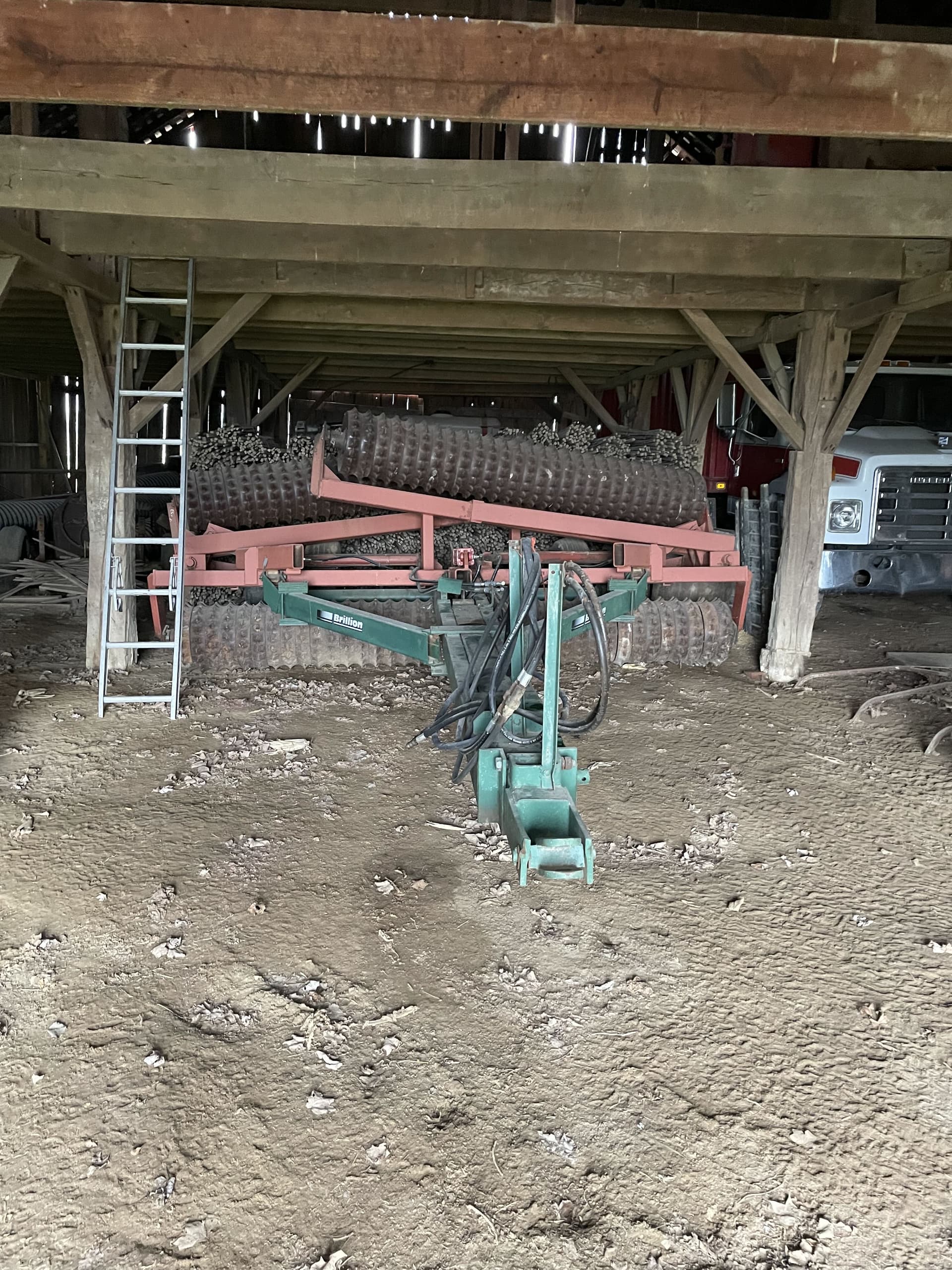 Tractor Zoom Brillion XL144