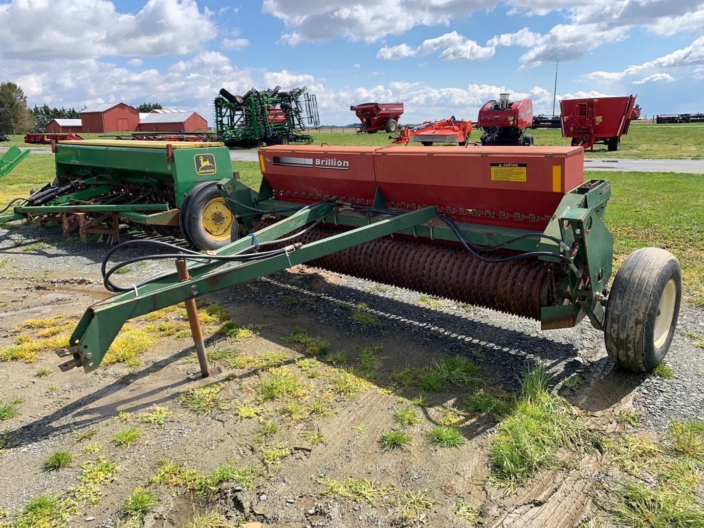 Tractor Zoom Brillion SL10