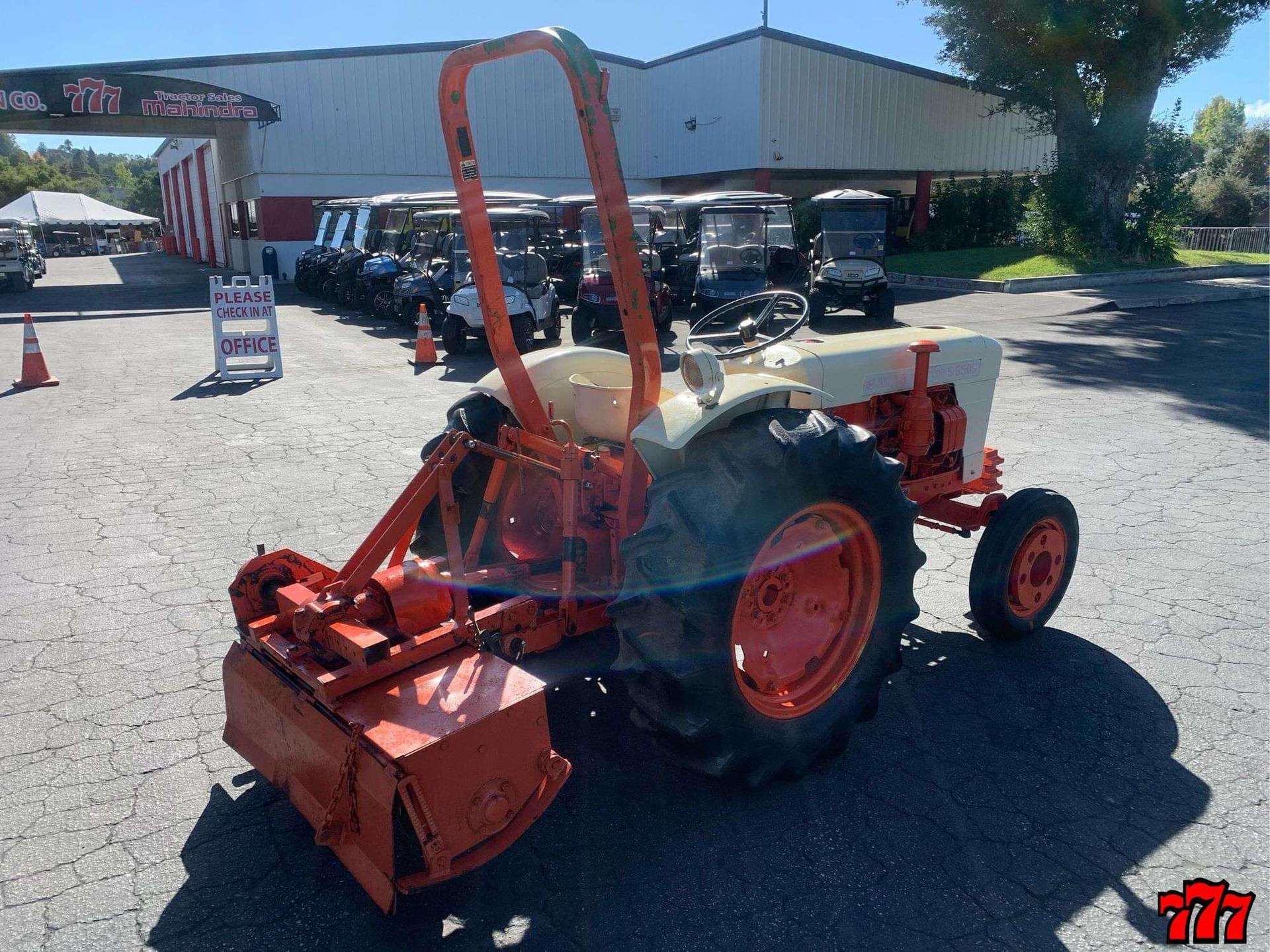 Tractor Zoom Satoh S650G