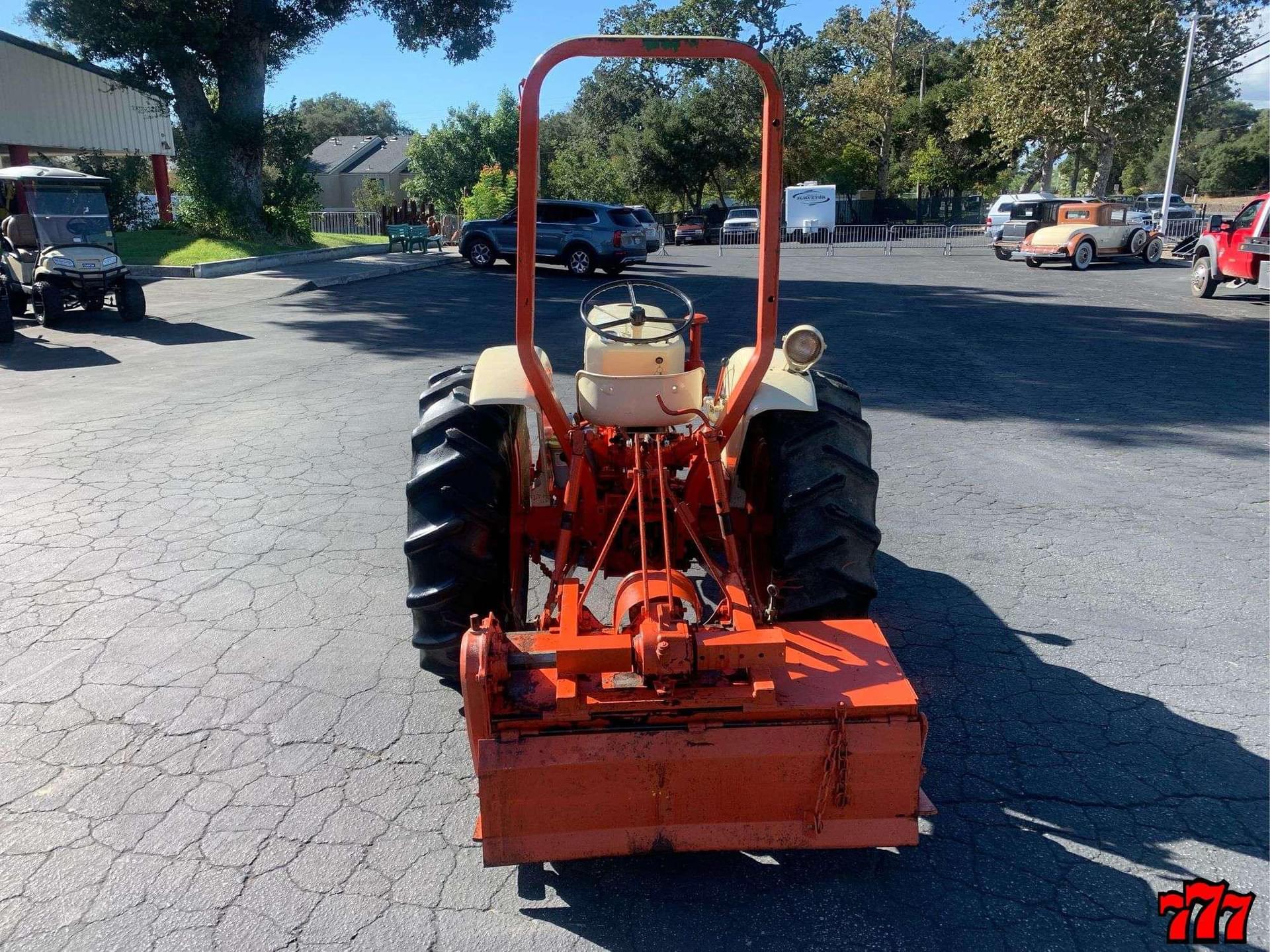 Tractor Zoom Satoh S650G