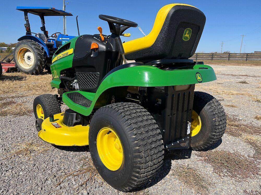 Tractor Zoom John Deere LA115