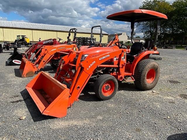 Tractor Zoom - 2014 Kubota L3301