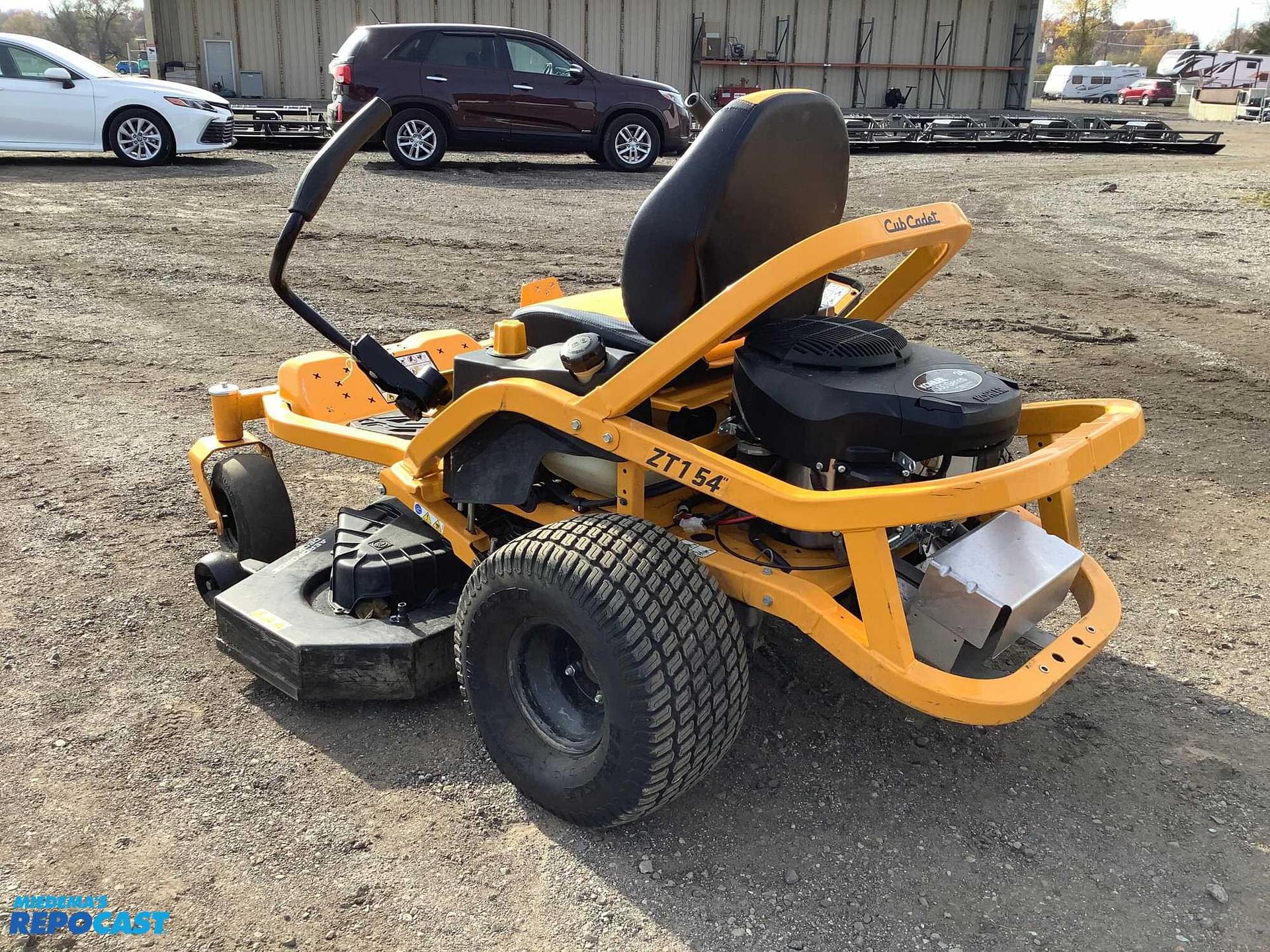 Tractor Zoom Cub Cadet ZT154