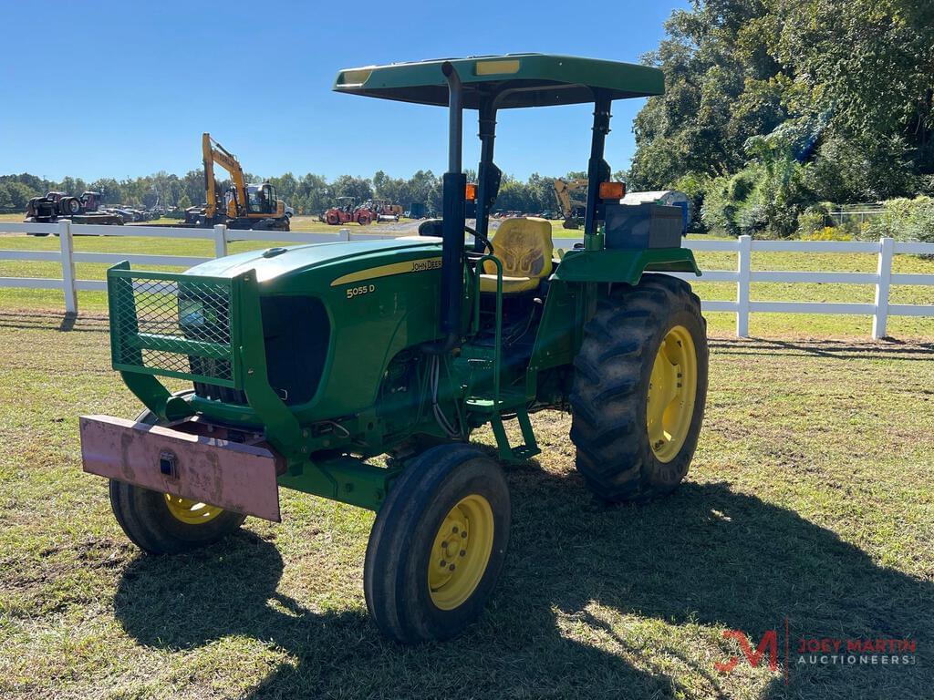 Tractor Zoom John Deere 5055D