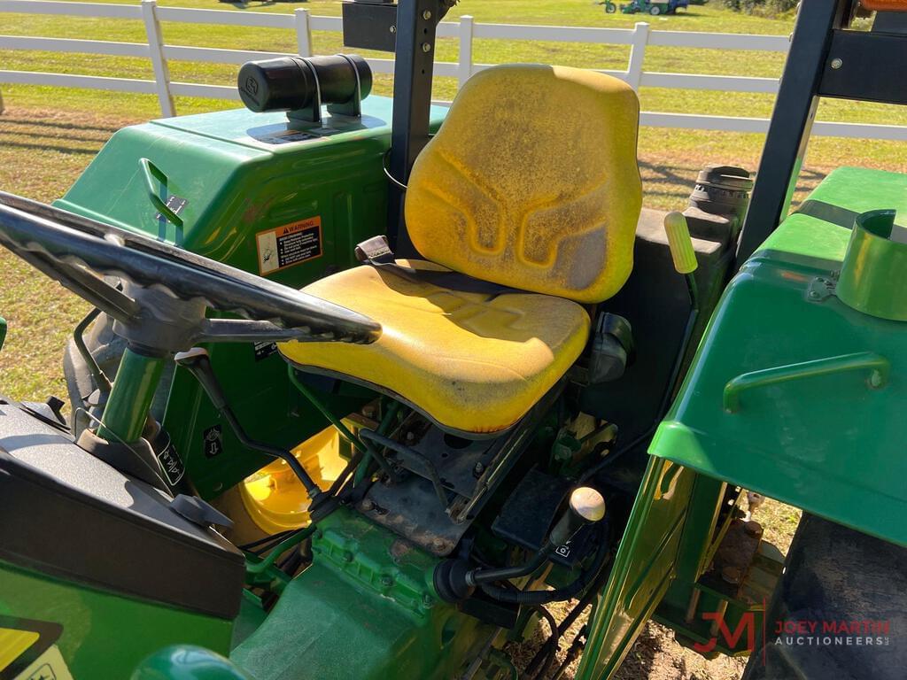 Tractor Zoom John Deere 5055D