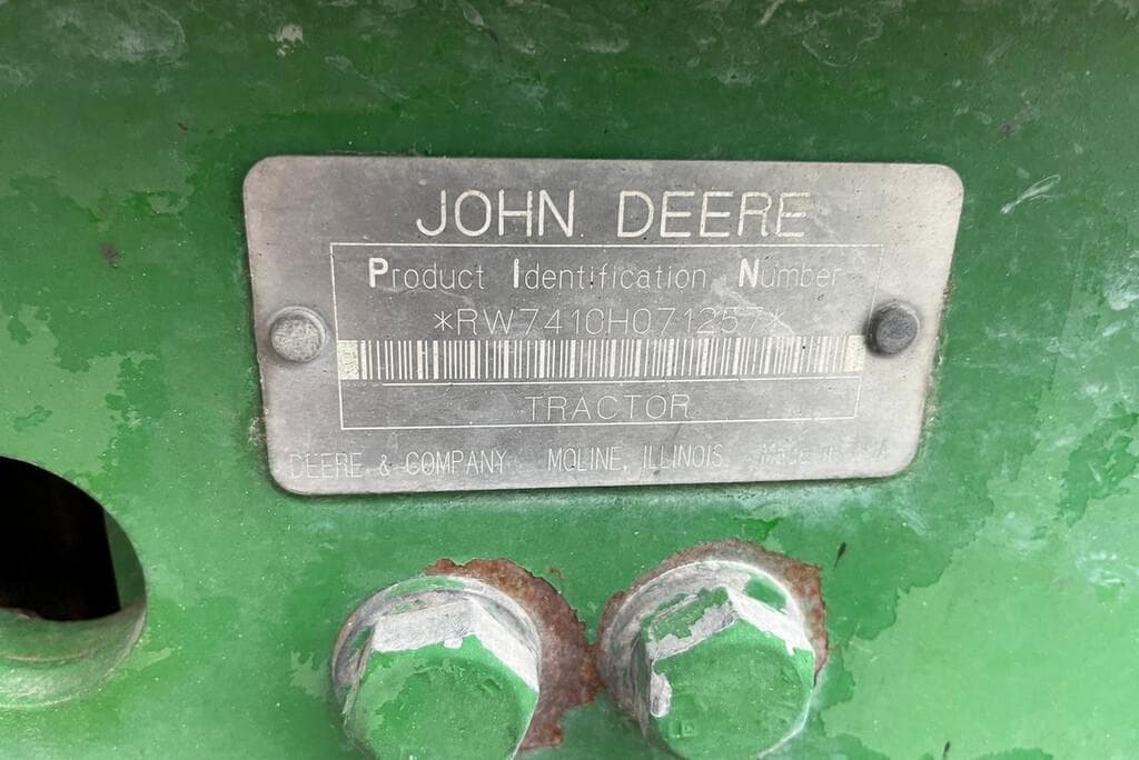 Tractor Zoom John Deere 7410