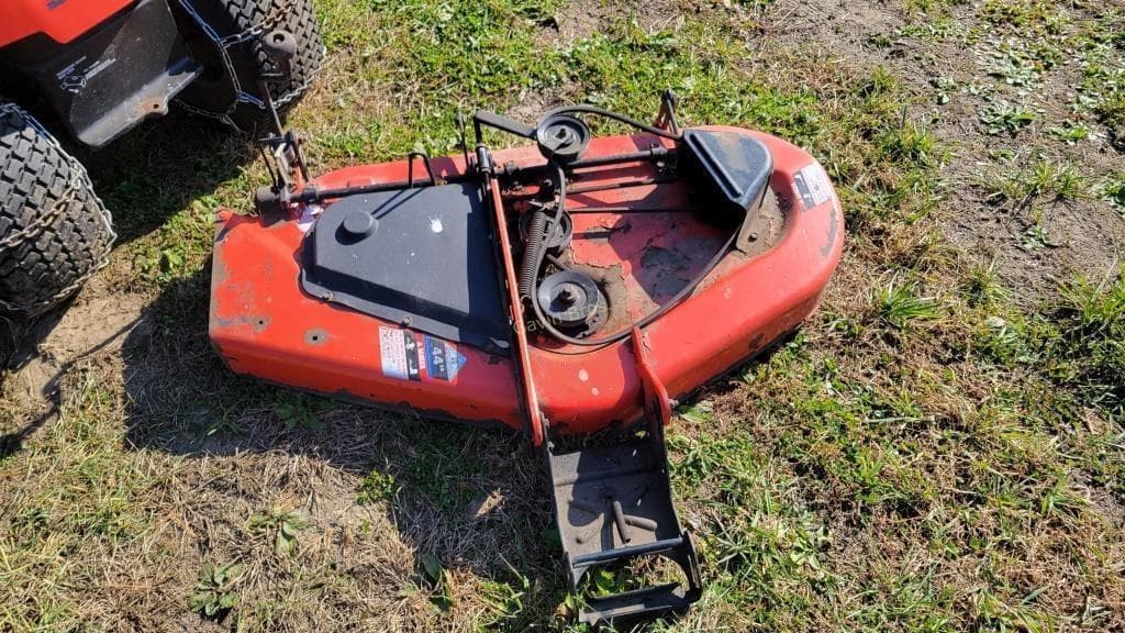 Tractor Zoom - Simplicity Broadmoor