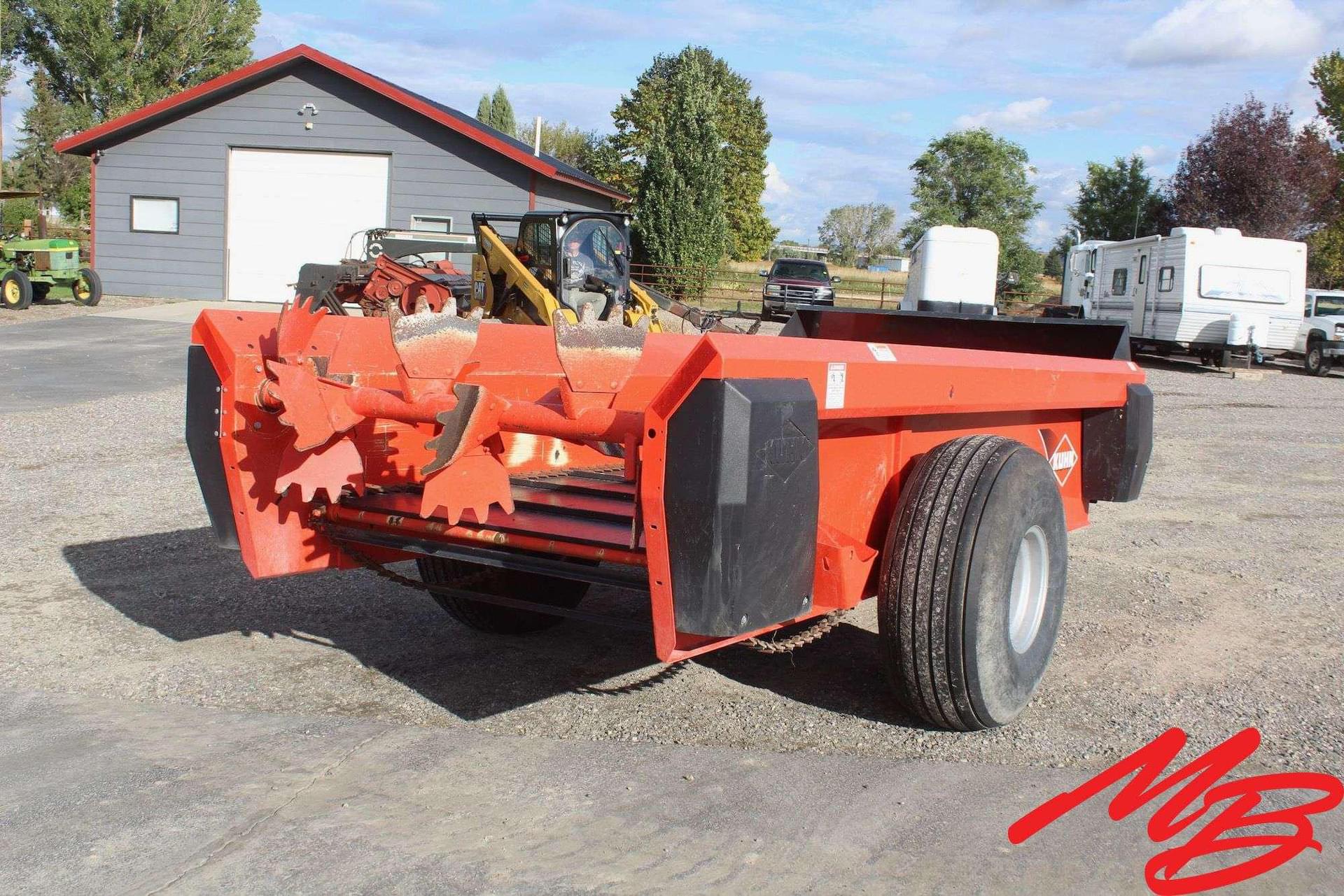 Tractor Zoom Kuhn 1224