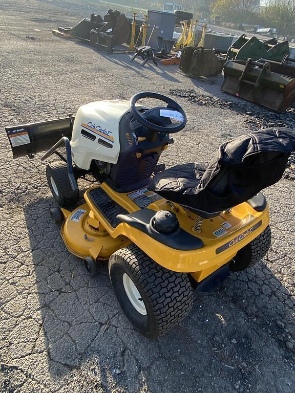 Tractor Zoom - Cub Cadet LT1042