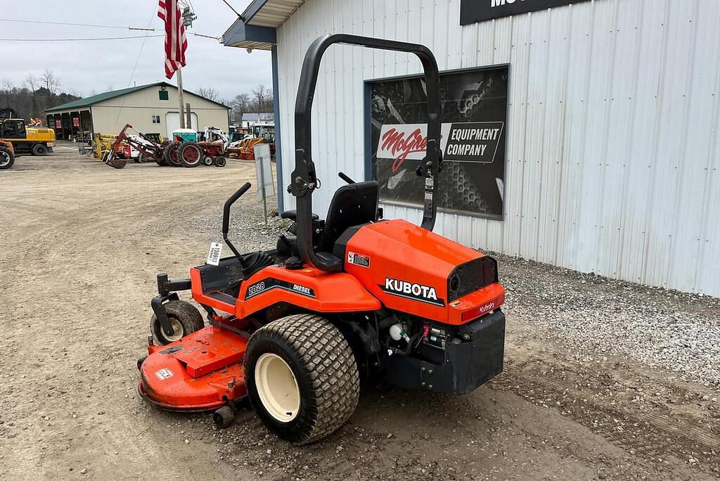 Tractor Zoom - Kubota ZD28