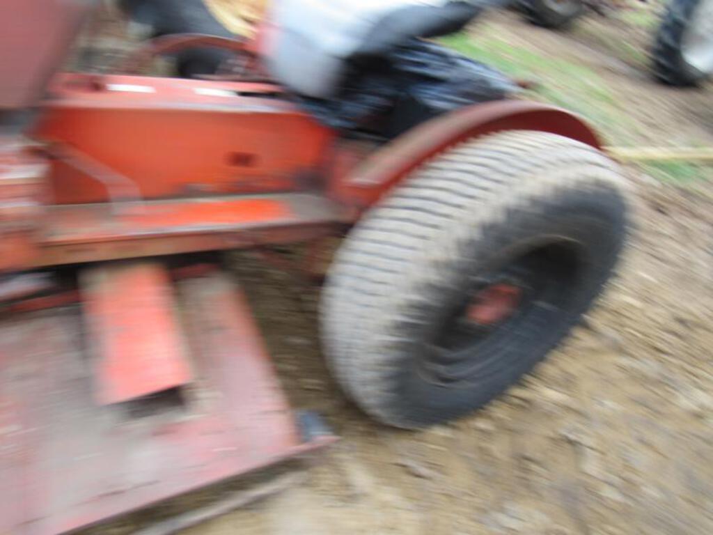 Tractor Zoom Economy Power King