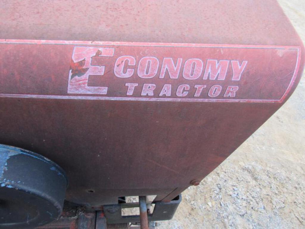 Tractor Zoom Economy Power King