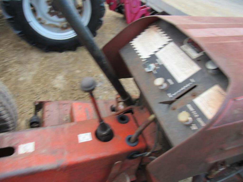 Tractor Zoom Economy Power King