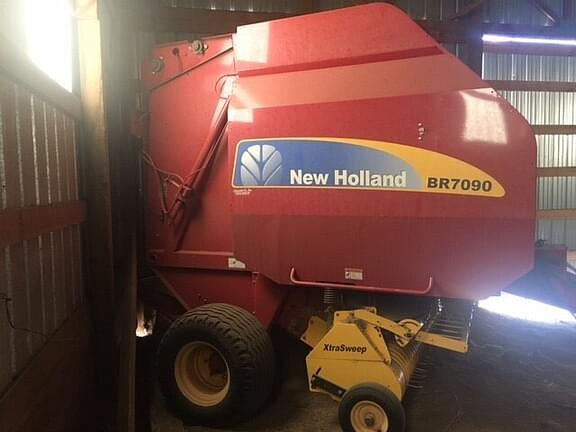 Main image New Holland BR7090 1