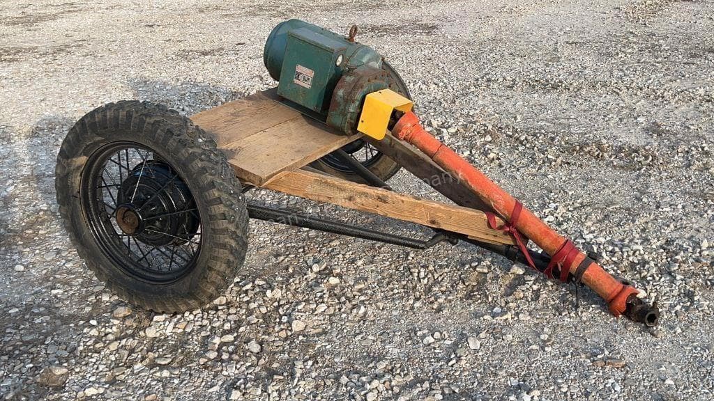 Tractor Zoom Dayton 3W010D