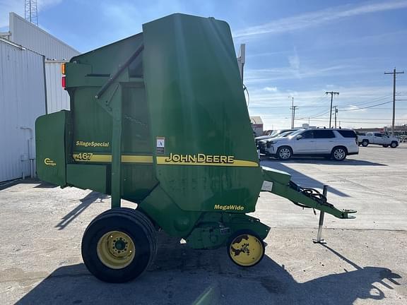 Thumbnail image John Deere 467 Silage Special 14