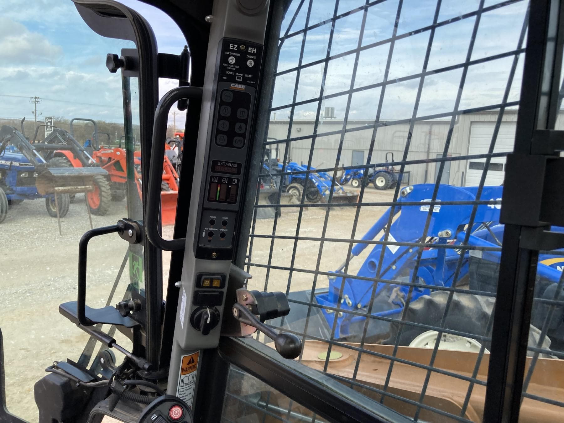 Tractor Zoom Case TR310