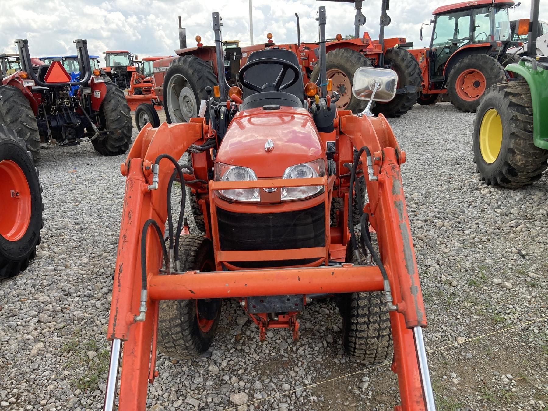 Tractor Zoom - Kubota B2920