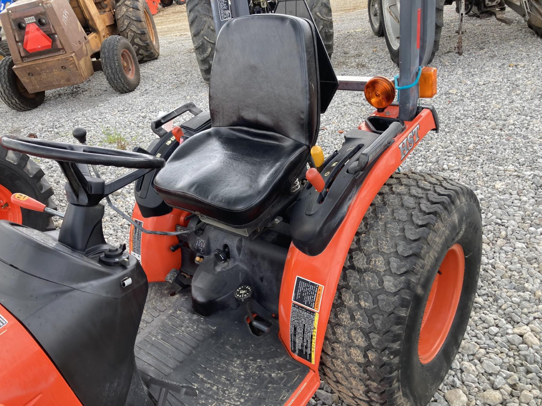 Tractor Zoom Kubota B2920