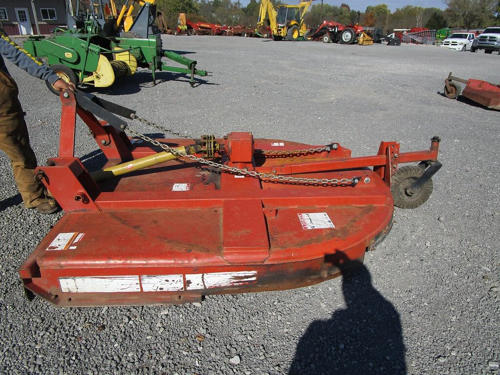 Tractor Zoom Rhino TW84