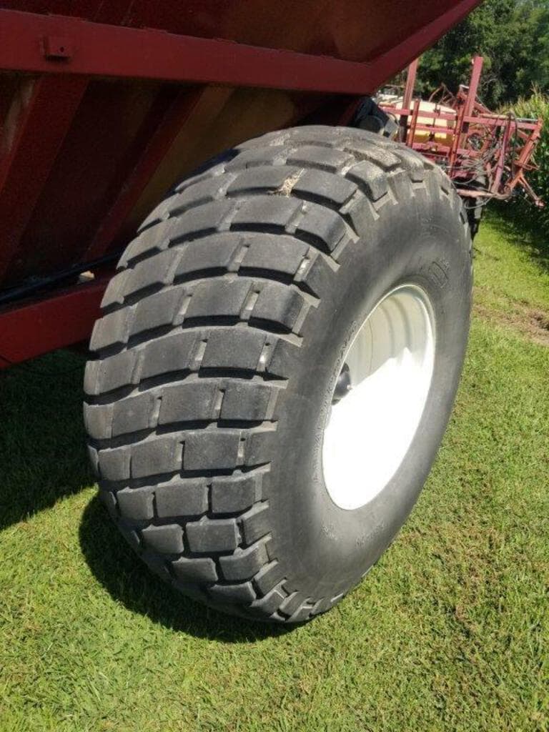 Tractor Zoom Bradford 528