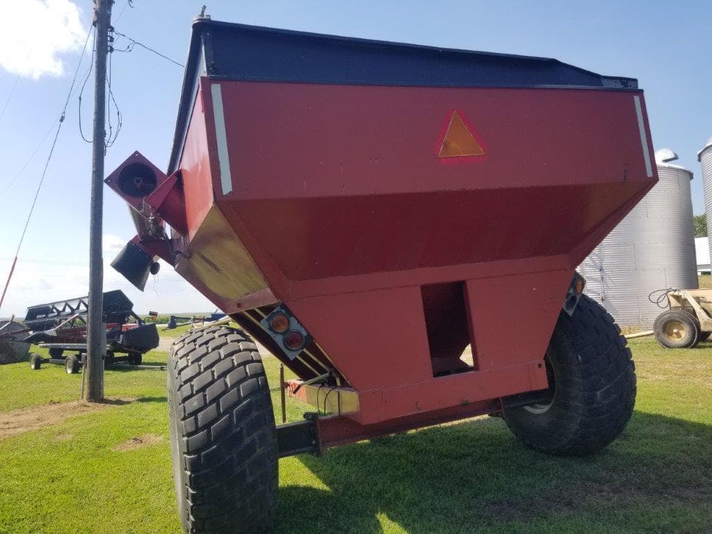 Tractor Zoom Bradford 528