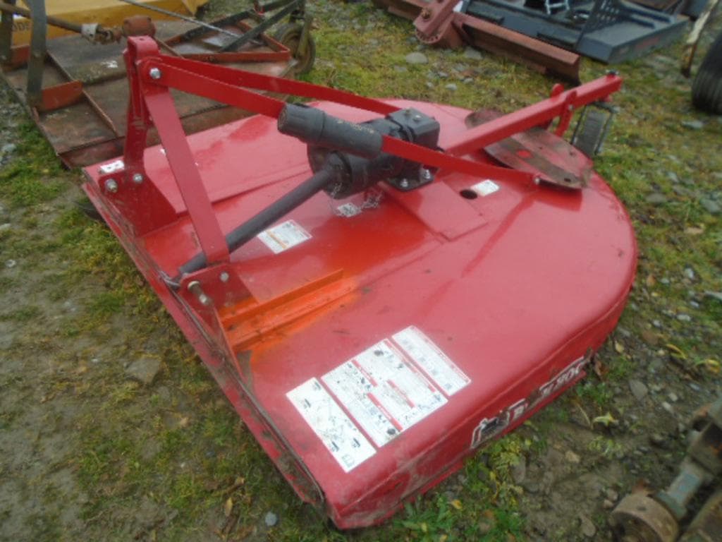 Tractor Zoom Bush Hog BH16