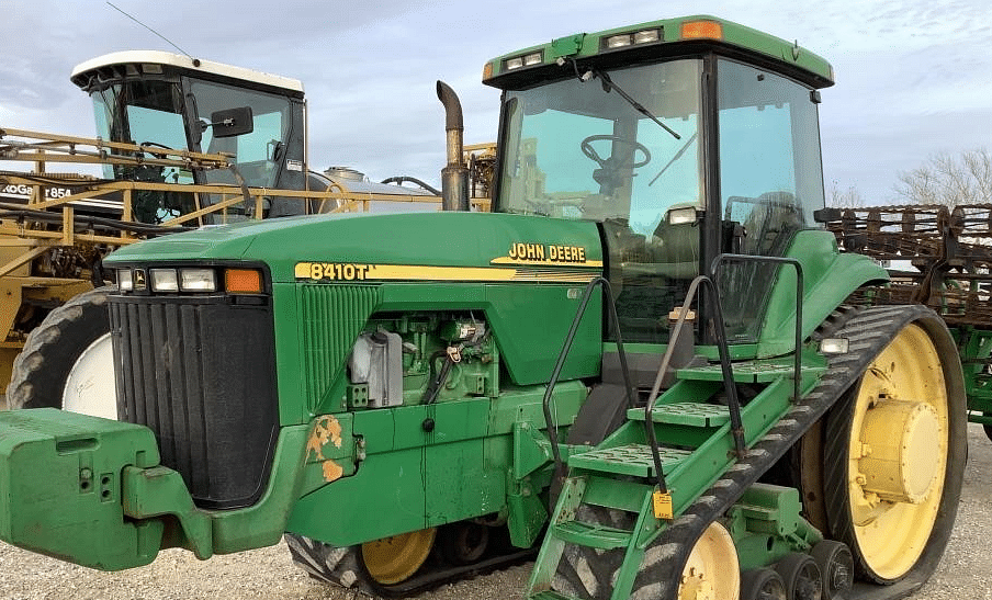 Tractor Zoom - John Deere 8410T