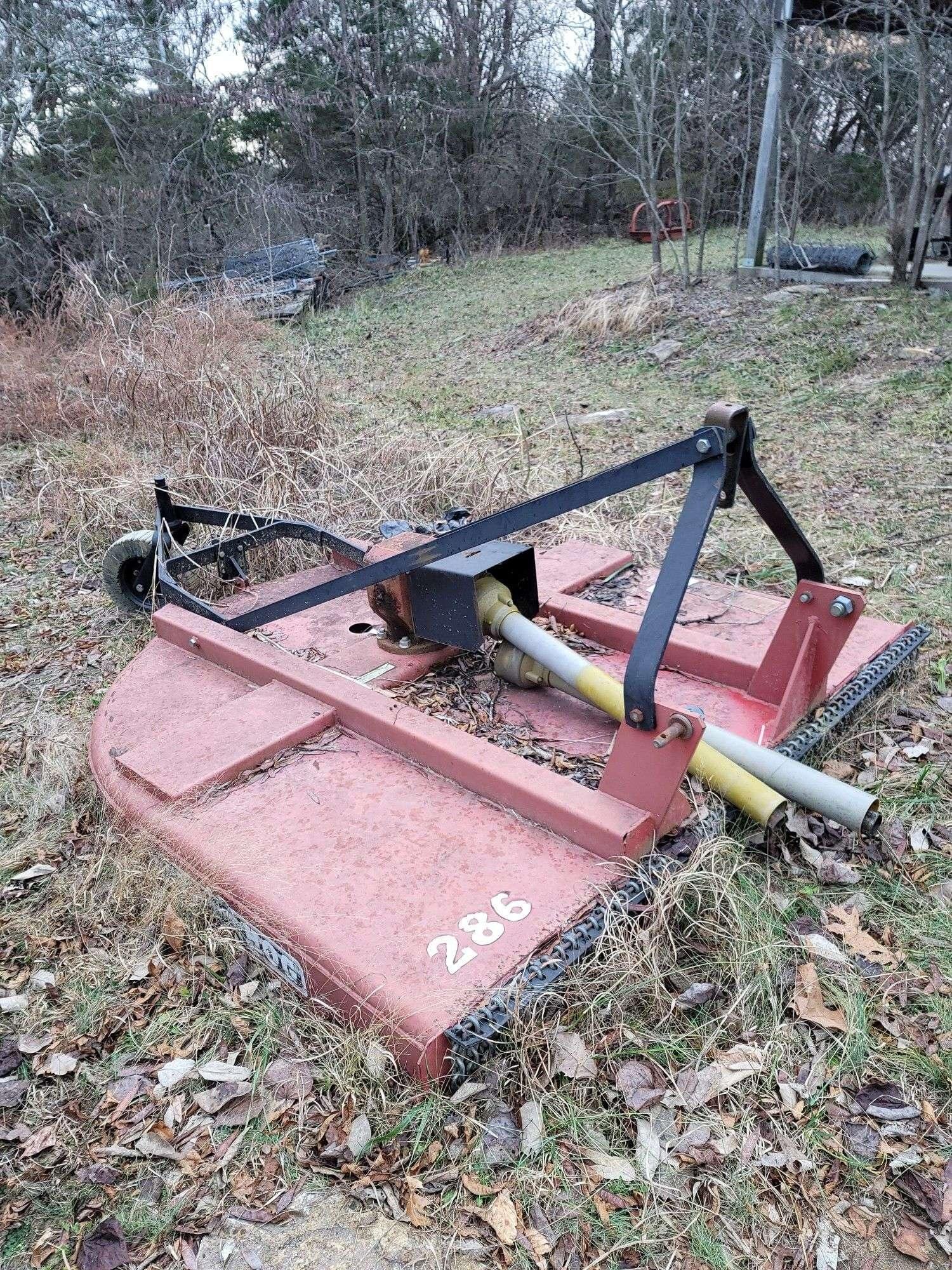 Tractor Zoom Bush Hog 286