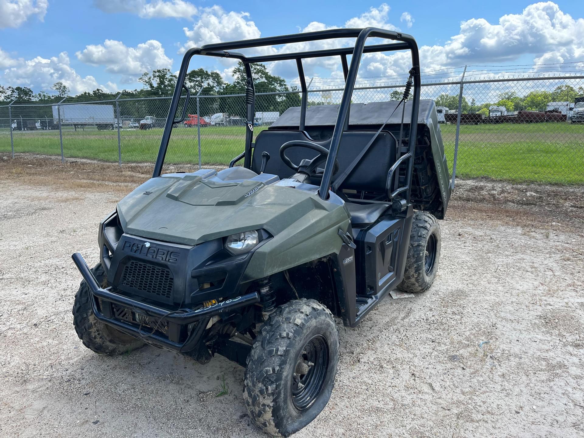 Tractor Zoom - 2013 Polaris Ranger 400