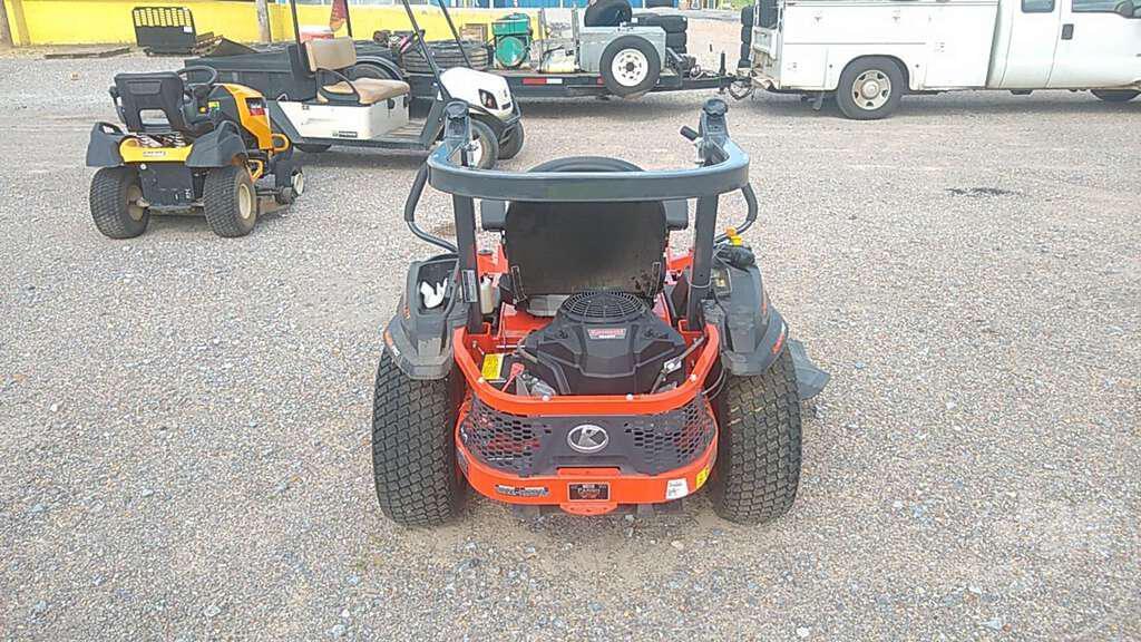 Tractor Zoom Kubota Z411