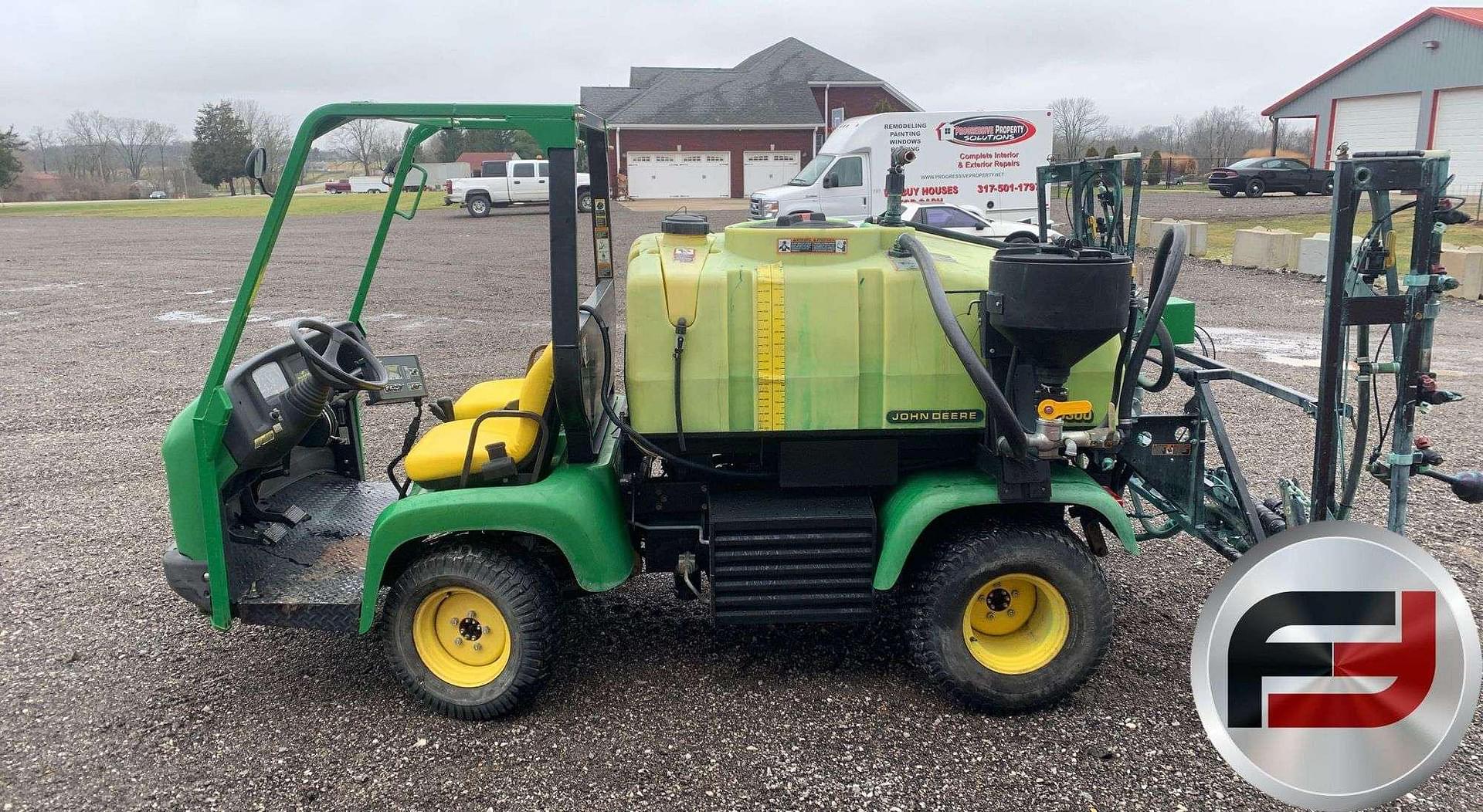 Tractor Zoom - 2010 John Deere Pro Gator 2020A